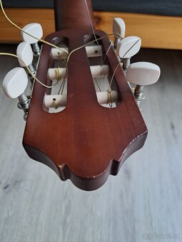 Kytara YAMAHA C40 II - 5