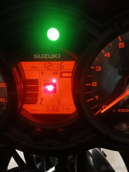 Suzuki VStrom DL 650 - 5