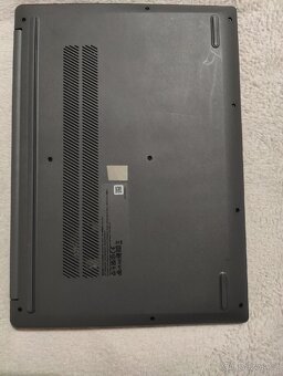Výkonný notebook Lenovo IdeaPad Slim 3 16IAH8 - 5