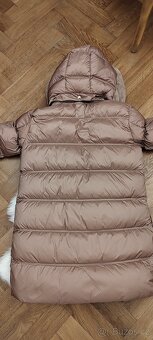 Péřový dámský kabát GEOX. Velikost L (44). - 5