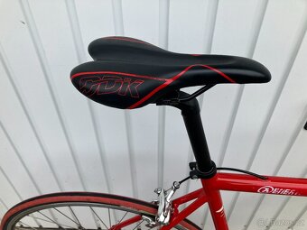 LEVNÉ SILNIČNÍ KOLO MERIDA - 5