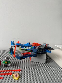 lego nexo knighst 70320 - 5