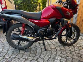 Honda CB 125 F - 5
