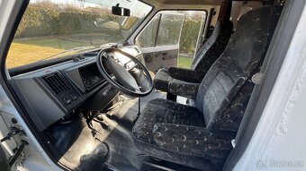 obytný automobil Renault Trafic - 5