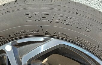 Prodám 16" Alu kola Hyundai 5x114,3 ET 50, 6,5Jx16 - 5