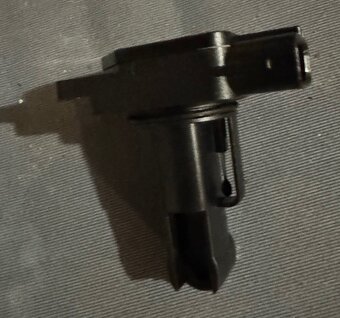Mazda,Ford Dily - 5