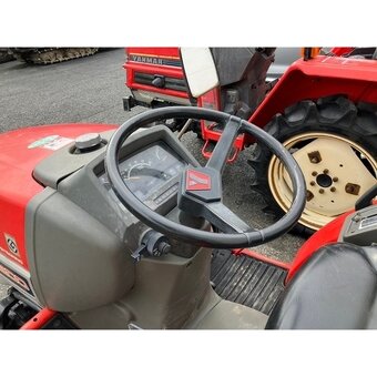 Malotraktor Yanmar - 5