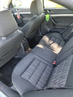Skoda octavia 2 FL - druhý majitel, původ ČR - 5