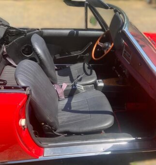 Fiat 124 Spider 1971 - 5