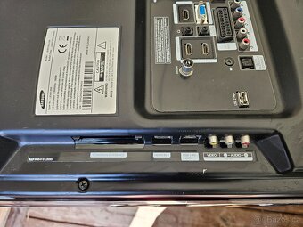 SAMSUNG TELEVIZE 40" - 5