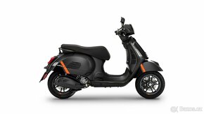 Vespa GTS Super 300 Sport - 5