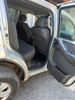Nissan Navara Pathfinder - 5