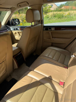 Volkswagen Touareg 2.5 TDI – 1. majitel, perfektní stav - 5