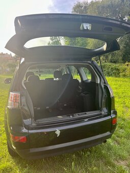 Mitsubishi Outlander 2.4 benzín - 5