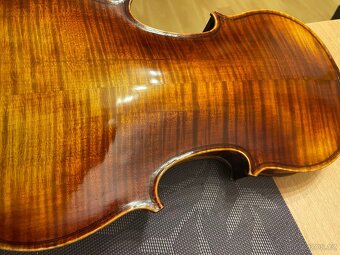 Housle 4/4 - 5