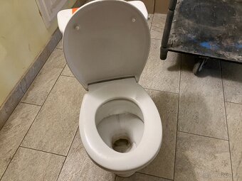 WC kombi se zadním vývodem - 5