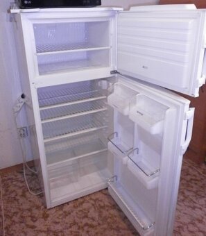 LEDNICE GORENJE BÍLÁ, 145 litrů plus mrazák - 5