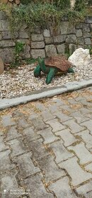 Zahradní dekorace želva motorovou pilou - 5