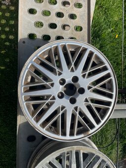 Disky Volvo Arrakis R17 5x108 - 5
