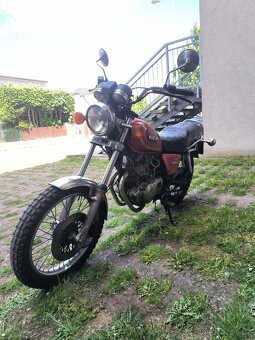Suzuki GN 250 - 5