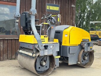 Vibrační válec Dynapac CC1200 - 5
