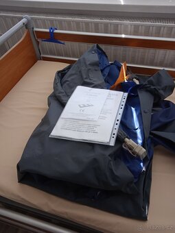 Prodám zdravotní postel + dekubitní matraci - 5