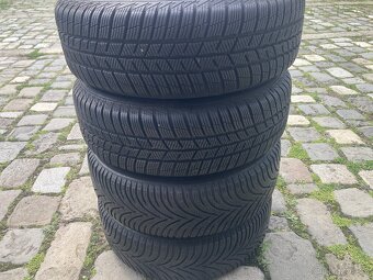 Zimní kola ŠKODA OCTAVIA II 15" 5x112 ET47 BARUM 195/65R15 - 5