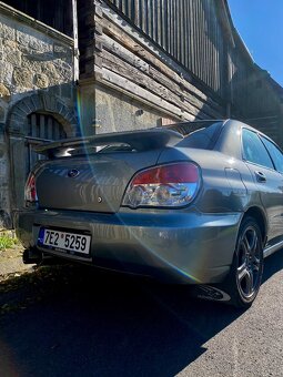 Subaru Impreza 2.0R 118 kW - 5