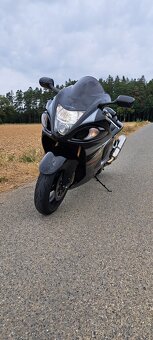 Suzuki GSX-R 1300 Hayabusa - 5