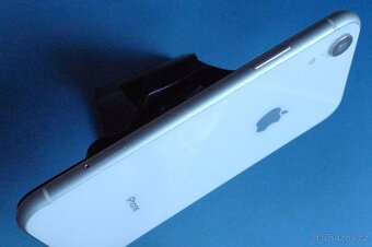 Apple iPhone XR 64 GB baterie 100% - 5
