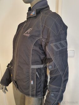 Rukka Gore-Tex
Velmi kvalitní, značková 
bunda na moto 36 - 5