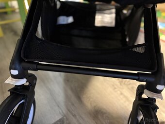 Kočárek Bugaboo FOX2 s výbavou - 5