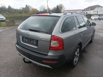 Škoda Octavia Scout - 5