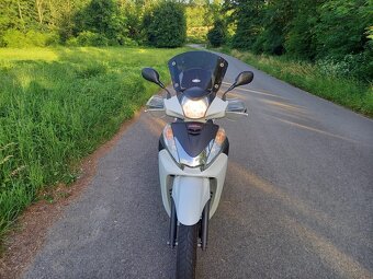 Honda SH 300 - 5