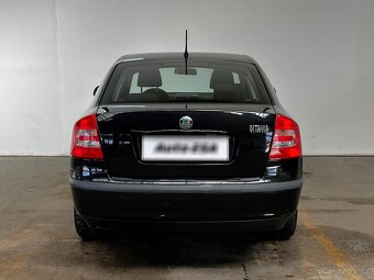 Škoda Octavia II 1.6 MPi ,  75 kW benzín, 2012 - 5