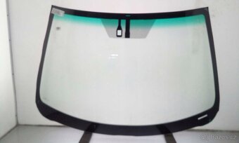 Toyota Camry čelní sklo - 5