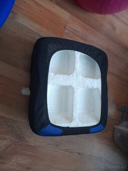 podsedáky do auta - 5