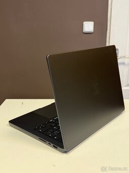 MacBook PRO 14” M4 2024 - 5