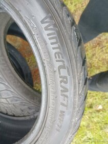 Sada pneu 245/45/18 Kumho Wintercraft - 5