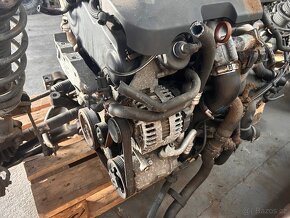 Volkswagen Passat motor+převodovka - 5