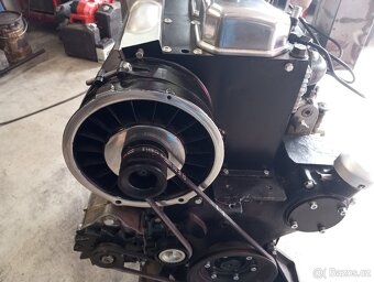Motor Slavia 3s95 - 5