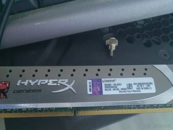 PC prac.stanice......ASUS SABERTOOTH X79 - 5