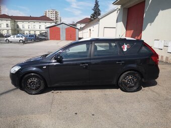 Kia Cee´d Combi 1.4, 2008 - 5