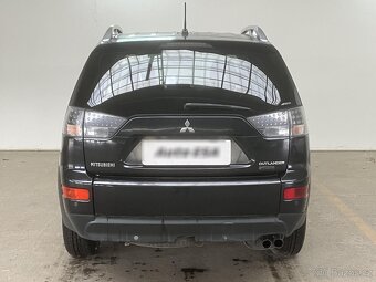 Mitsubishi Outlander 2.0 DI-D , 123 kW nafta, 2008 - 5