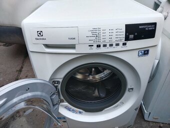 Prodám dig. pračku Electrolux--7 kg----ZDARMA DOVEZU-- - 5