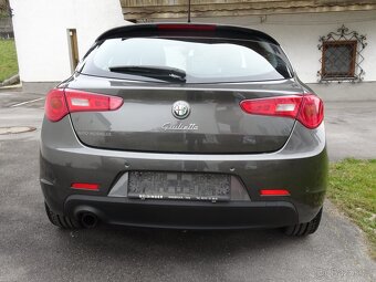 Alfa Romeo Giulietta TCT - 5