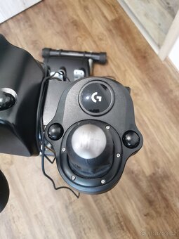 Logitech G29 - 5