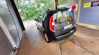 Škoda Roomster 1.6TDI výborný stav,Servisní knížka 1majitel - 5