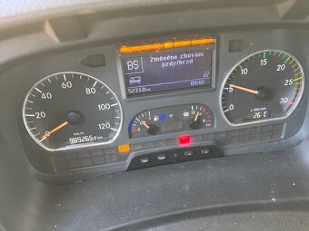 Mercedes atego - 5