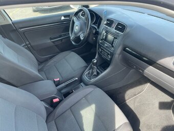 Volkswagen Golf - 5